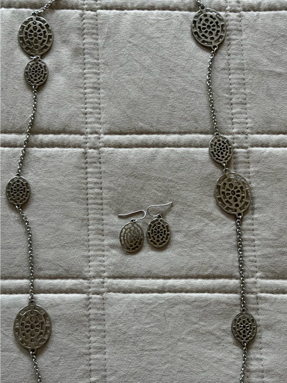 Premier Designs Silver-Tone Filigree Oval Necklace and Earrings Set